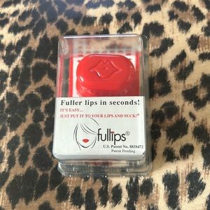 Fullips Lip Plumper Medium Oval